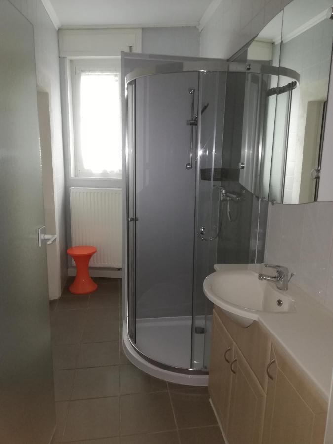 Haus Zur Traube Apartment คล็อตเทน ภายนอก รูปภาพ