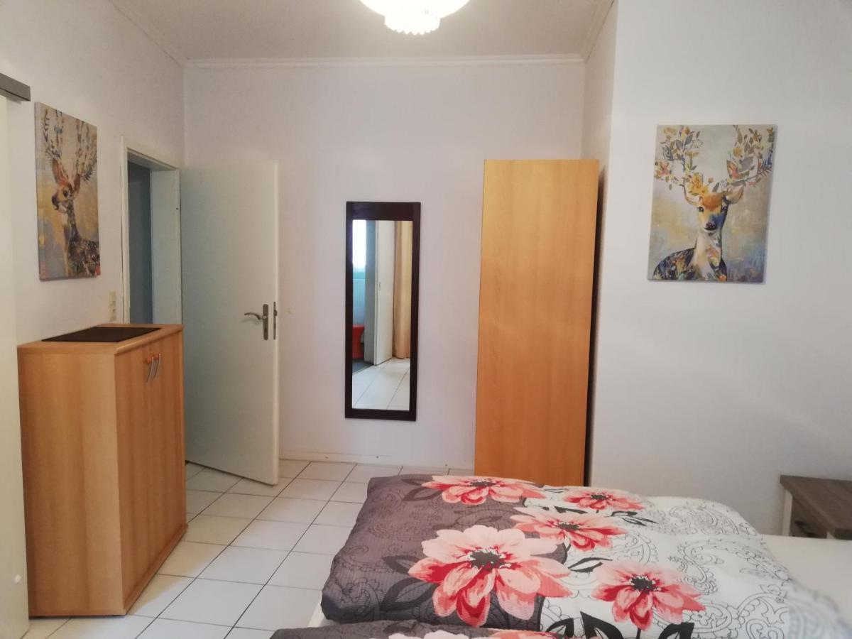 Haus Zur Traube Apartment คล็อตเทน ภายนอก รูปภาพ